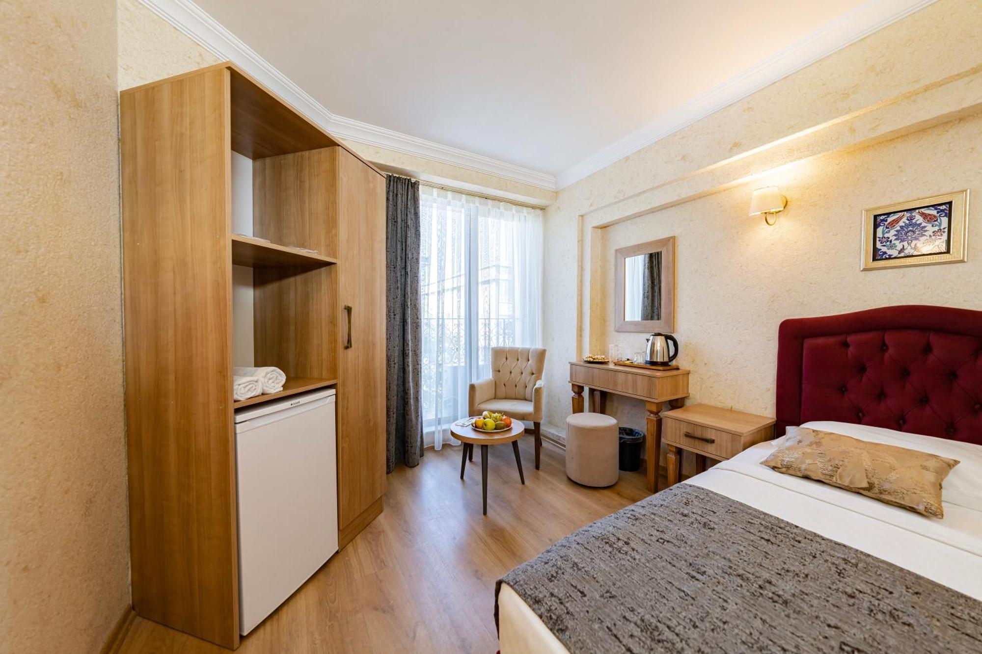 Konur Otel